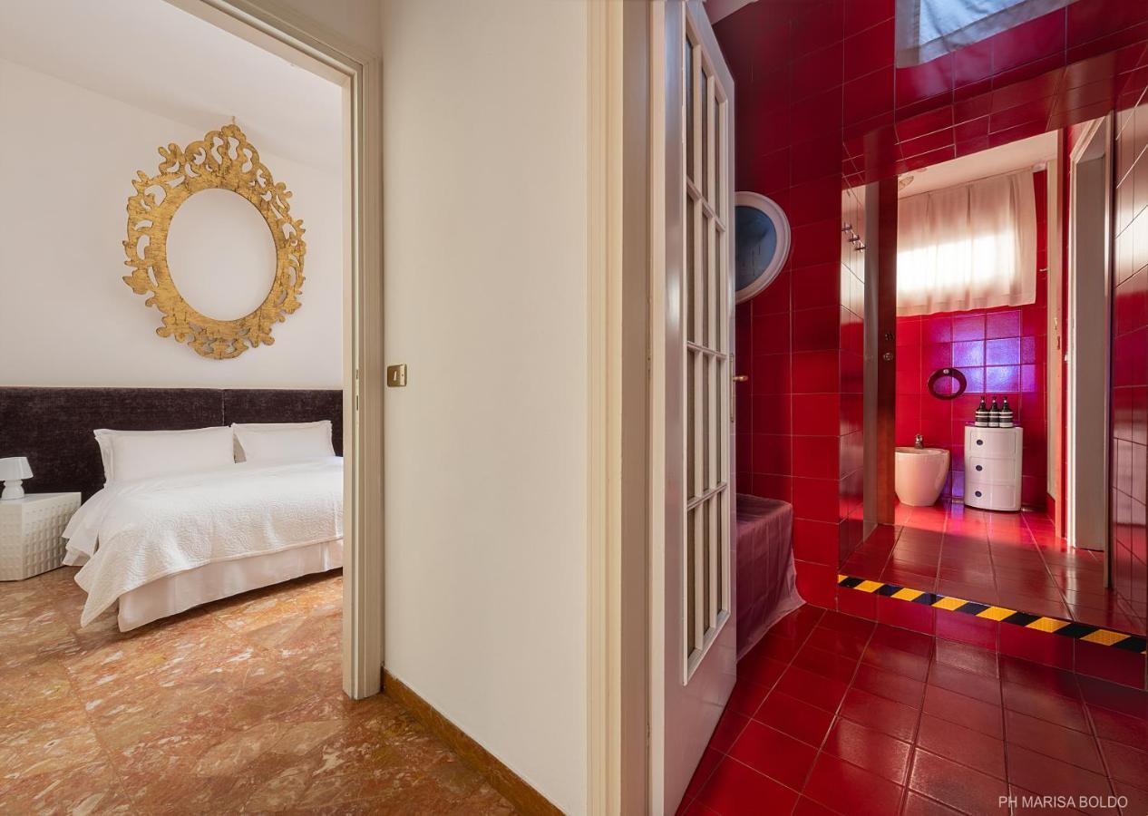 Billie'S Flat Red - Art & Design Apt In Verona Historic Centre Экстерьер фото