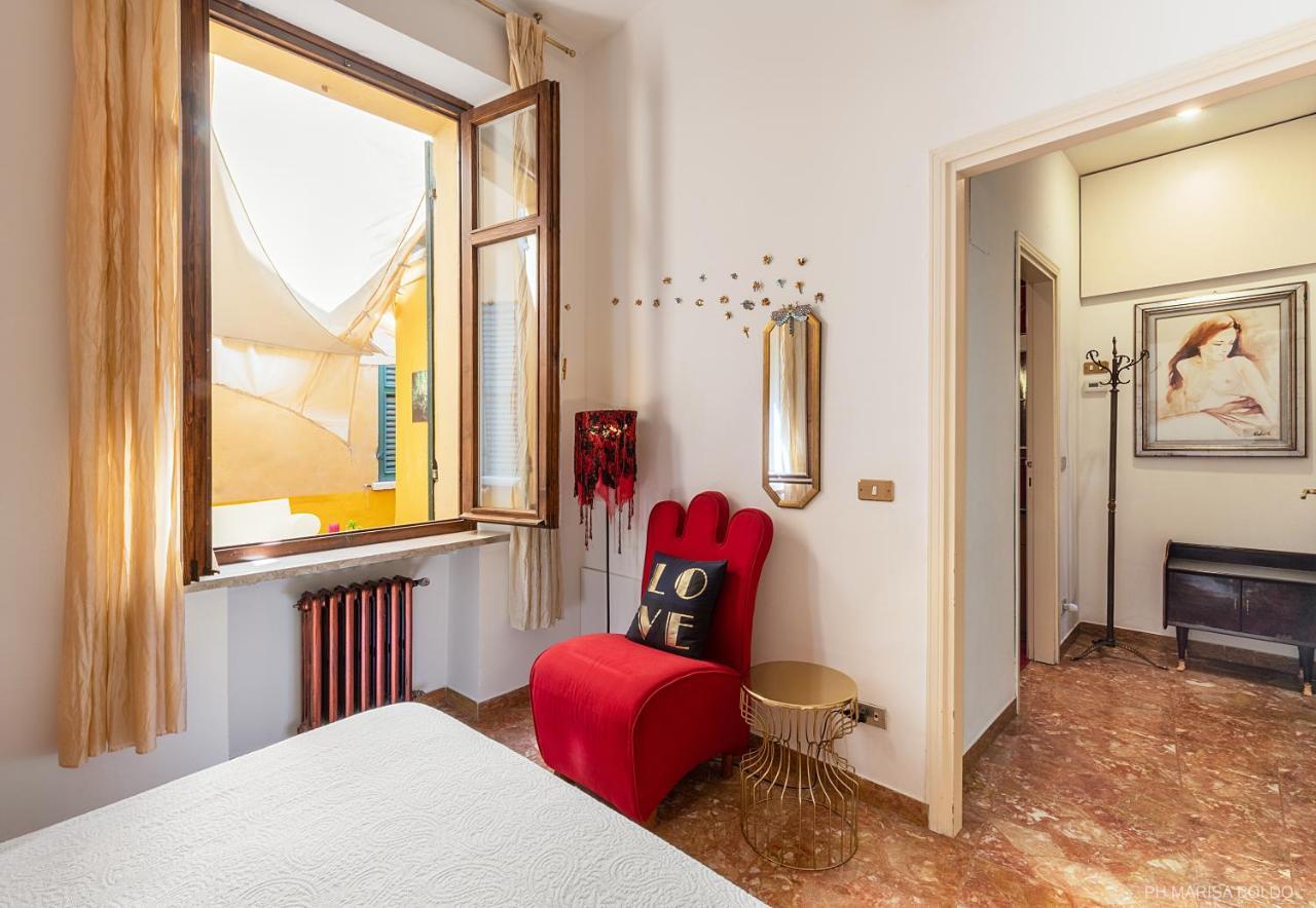 Billie'S Flat Red - Art & Design Apt In Verona Historic Centre Экстерьер фото