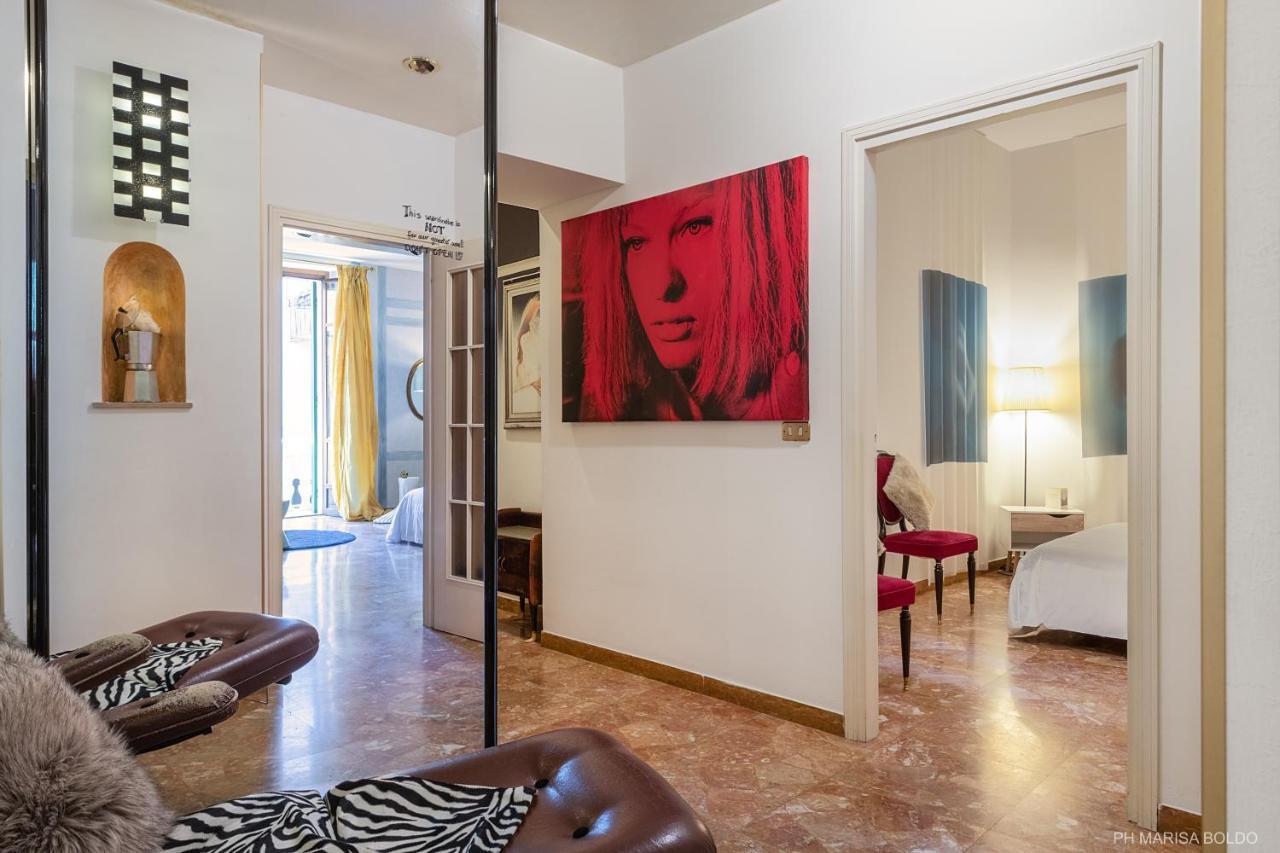 Billie'S Flat Red - Art & Design Apt In Verona Historic Centre Экстерьер фото